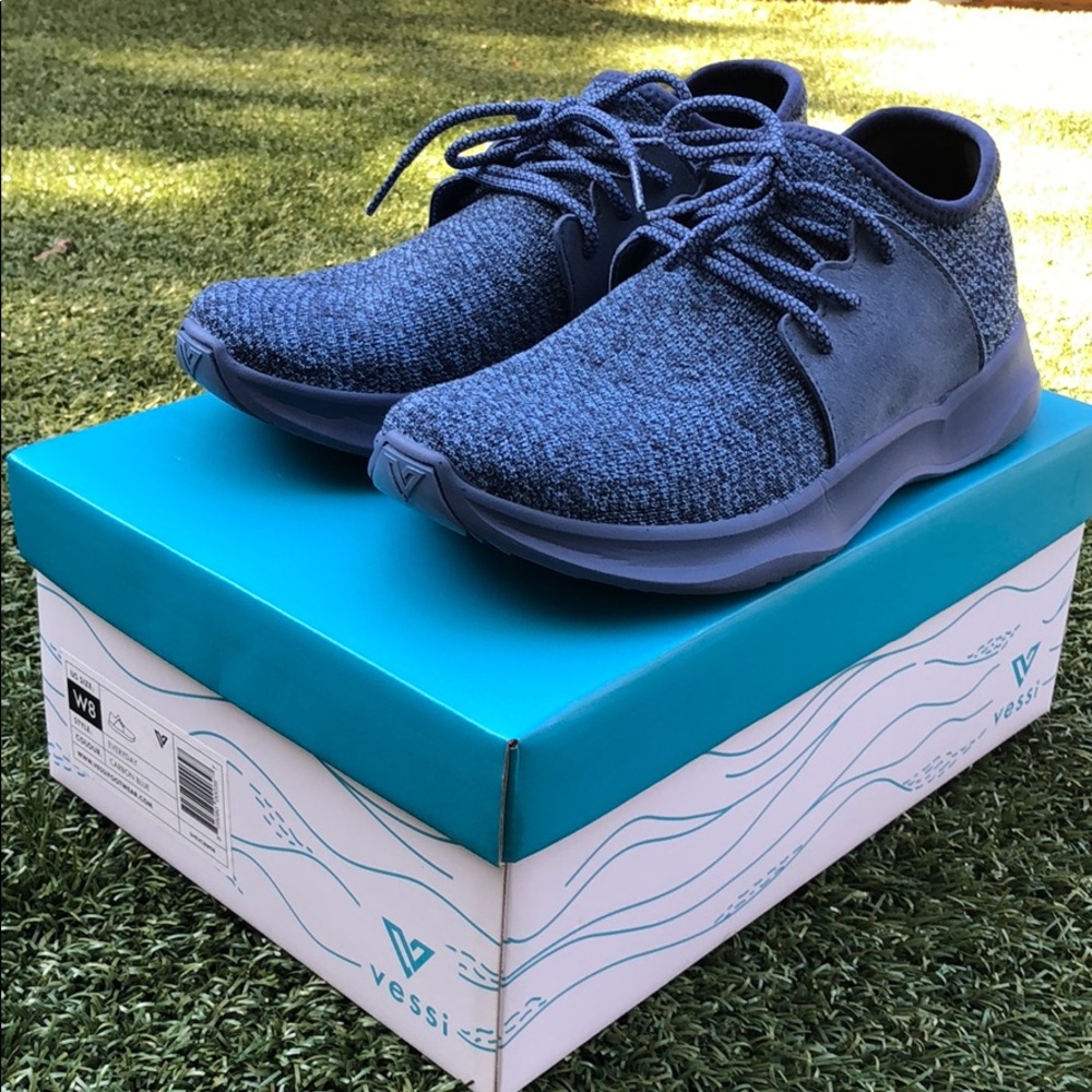 Vessi Everyday W8 Carbon Blue NIB